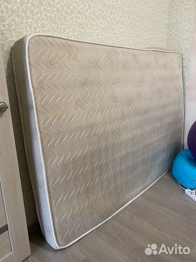 Матрас 140х200 бу