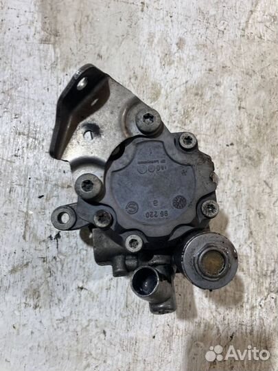 Насос гидроусилителя