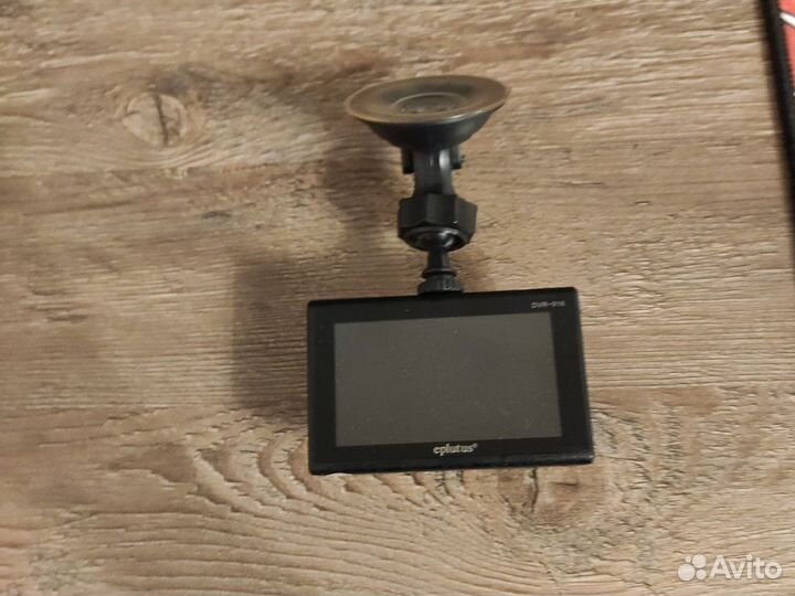Видеорегистратор для машины Eplutus DVR-916