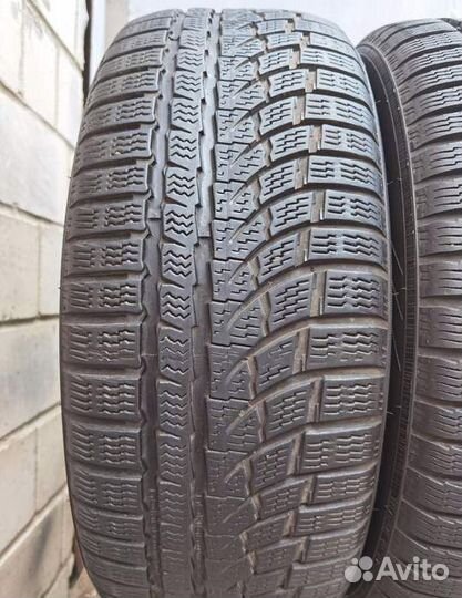 Nokian Tyres WR A4 215/55 R17 98V