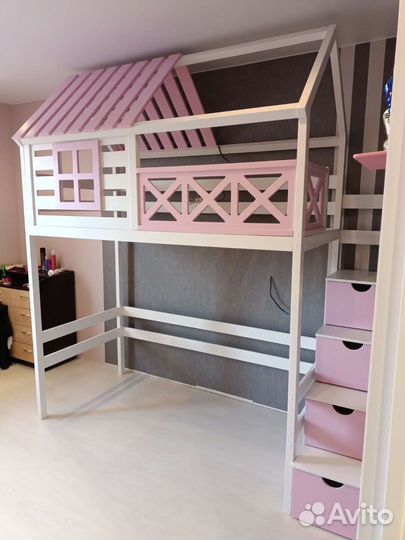 Кровать-чердак