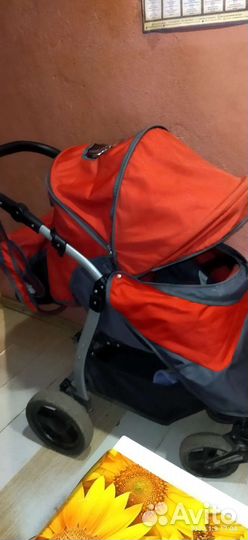 Прогулочная коляска