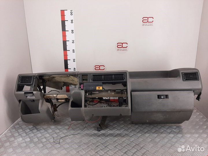 Торпедо для Volkswagen Transporter (T4)