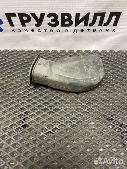 Пыльник ограничителя двери Volvo FH5 82469210