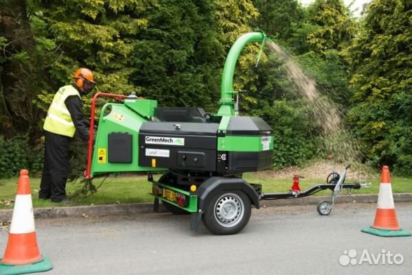 Аренда дробилки измельчителя веток в Мытищах