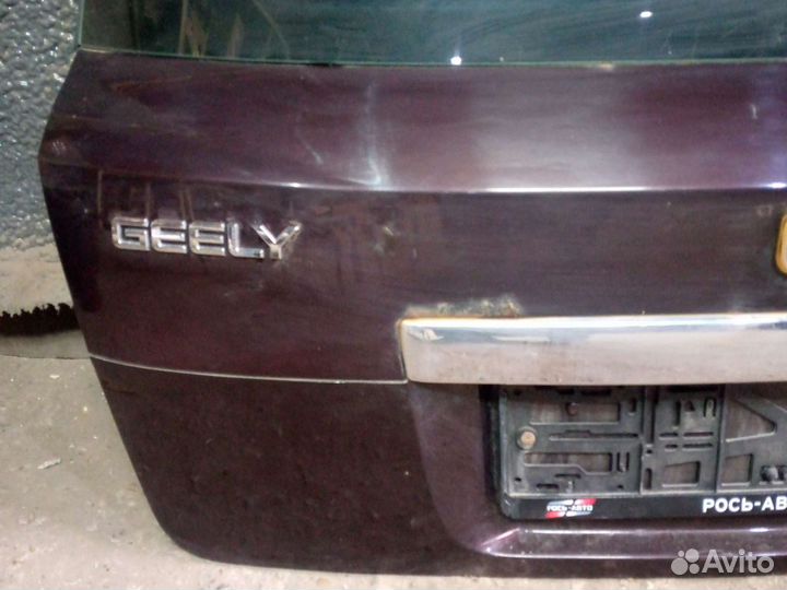 Крышка дверь багажника Geely Emgrand x7