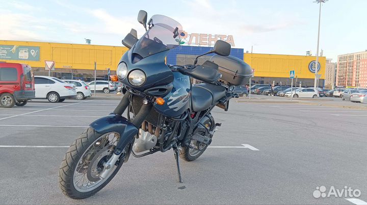 Triumph Tiger 900 2000 года (885i)