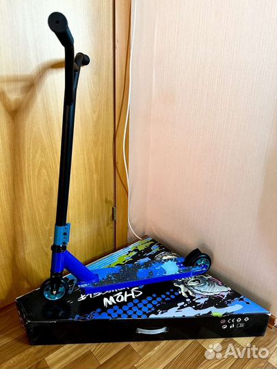 Трюковой самокат новый
