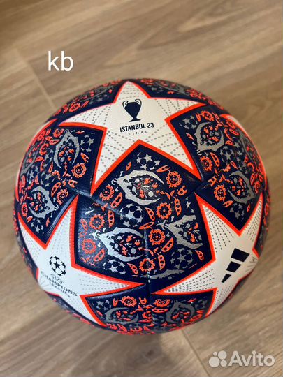 Футбольный мяч 5 размер