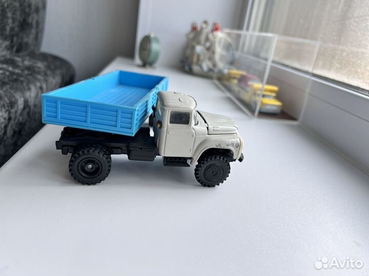 Модель грузовика ЗИЛ 1 43