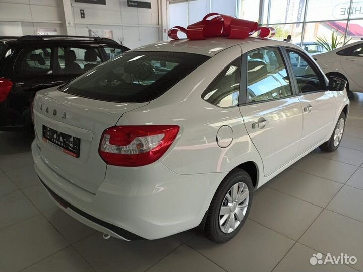 LADA Granta 1.6 МТ, 2023