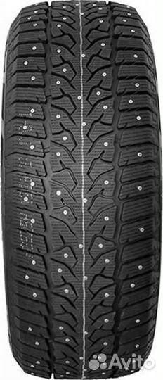 Royal Black Royal Stud II 245/45 R20 20
