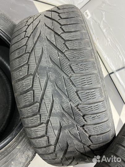 Nokian Tyres Hakkapeliitta R2 SUV 275/50 R20