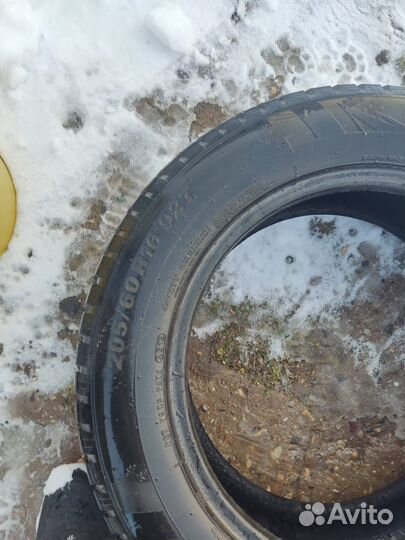 Kumho WinterCraft Ice WI31 205/60 R16