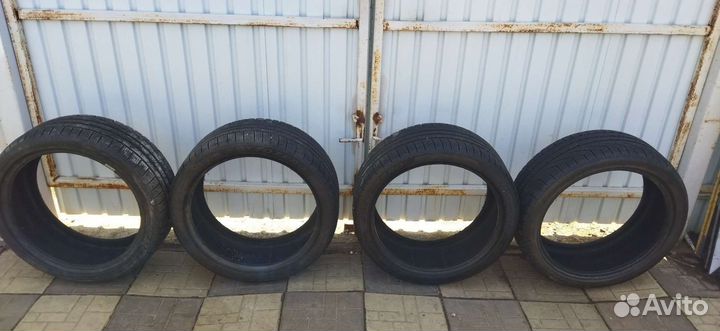 Pirelli Sottozero Winter 240 245/40 R20 и 275/35 R20 99V