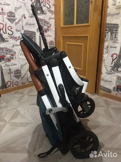 Коляска прогулочная