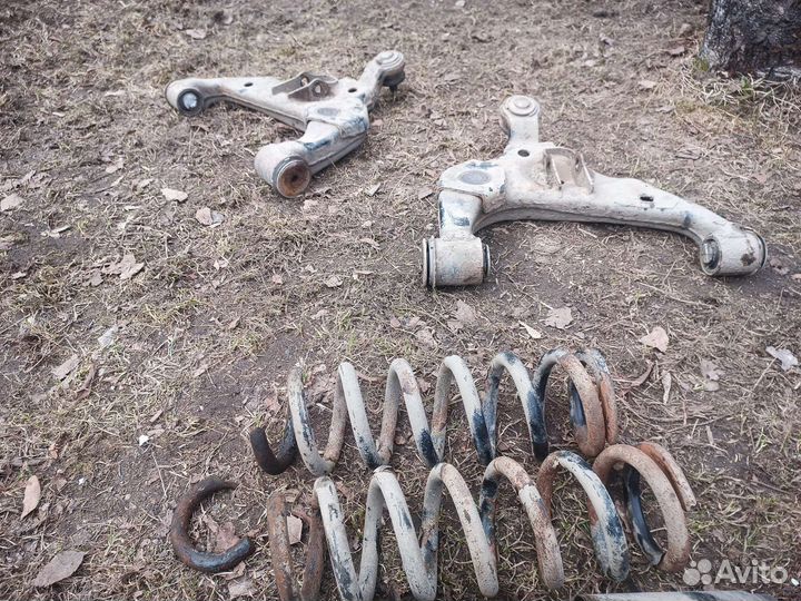 Рычаги подвески на Тойота фортунер