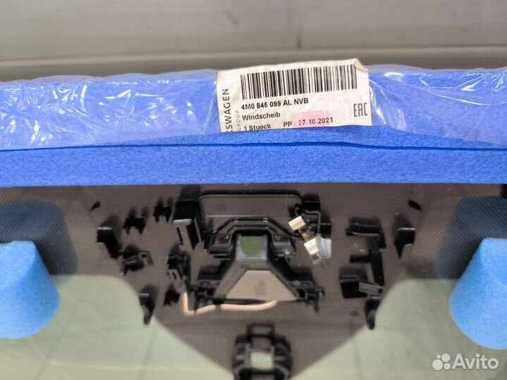 Стекло ветровое (многослойное) Audi Q7