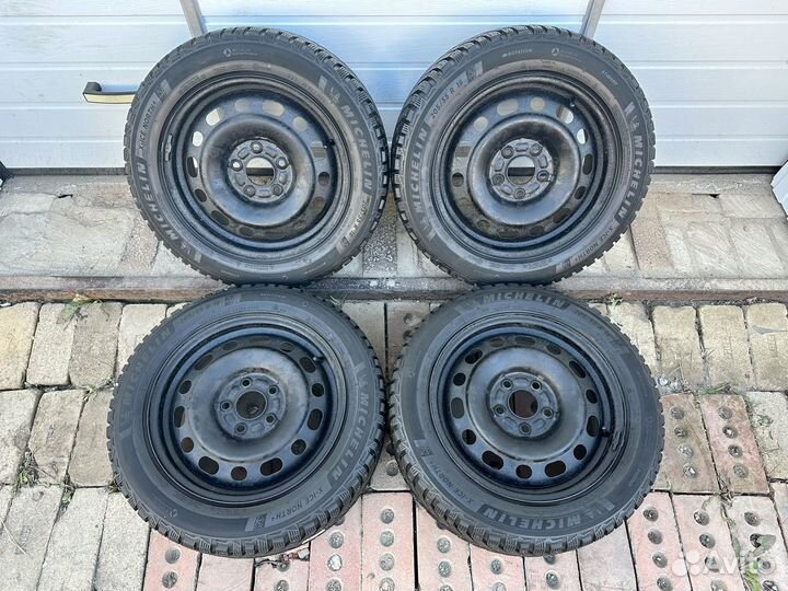 Michelin X-ICE north 4 205/55 R16 5*114,3 цо67,1