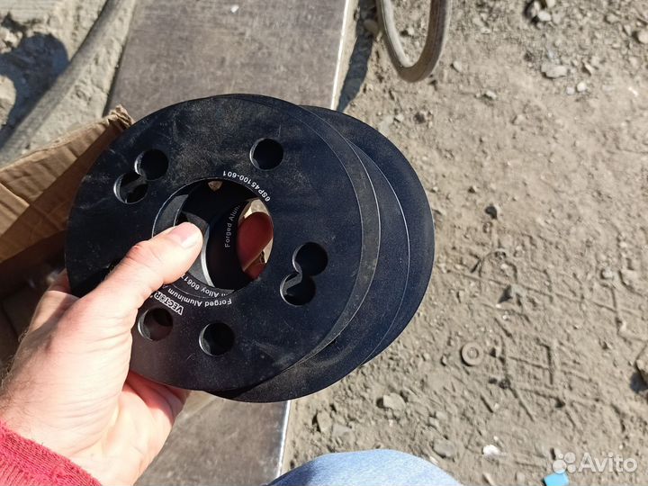 Проставки колесные 4х100 60.1
