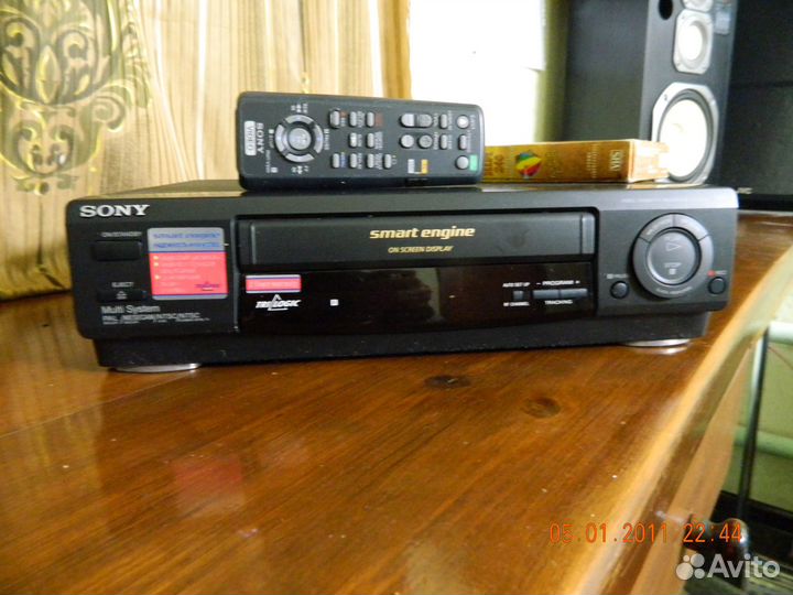 Видео магнитофон sony