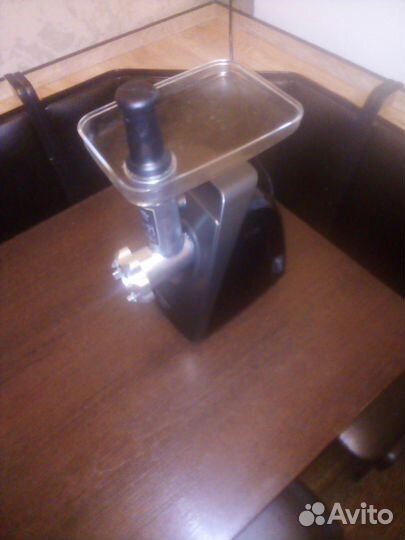 Мясорубка электрическая