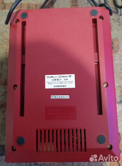 Famicom AV Mod и картридж с вашими играми