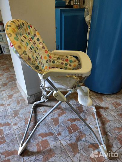 Детский стул для кормления со столиком