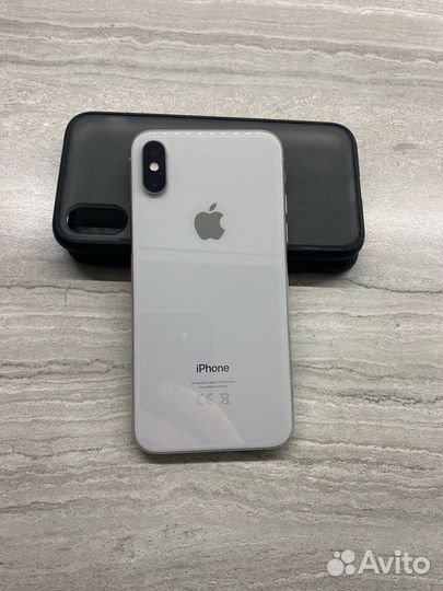 iPhone Xr, 64 ГБ