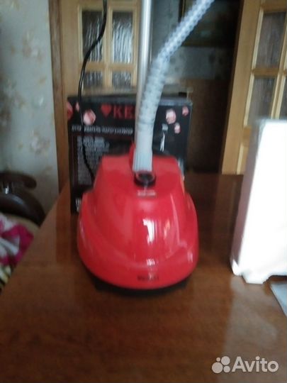 Отпариватель для одежды вертикальный