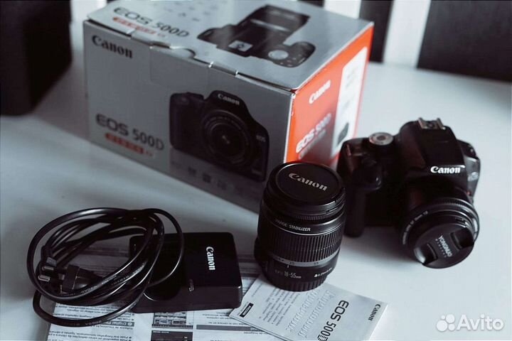 Зеркальный фотоаппарат Canon 500d