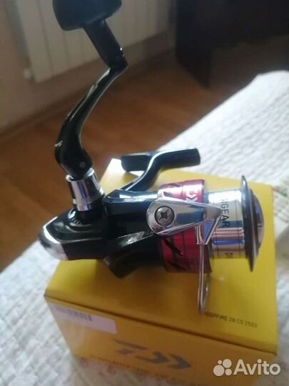 Катушка daiwa sweepfire 2b cs 2500
