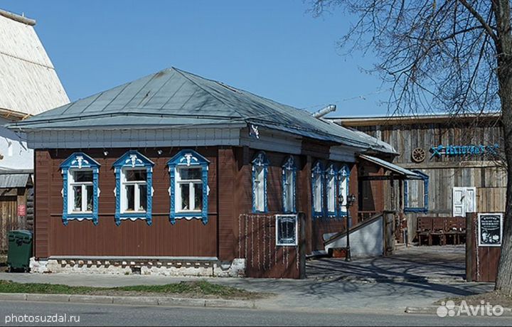 Официант/бармен/администратор