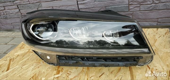Фара правая LED kia sorento prime, 92102C5600