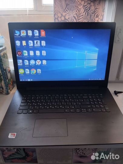 Ноутбук lenovo