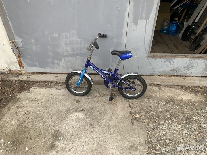 Детский велоспед 12