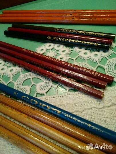 Карандаши, перья, рапидографы времён СССР