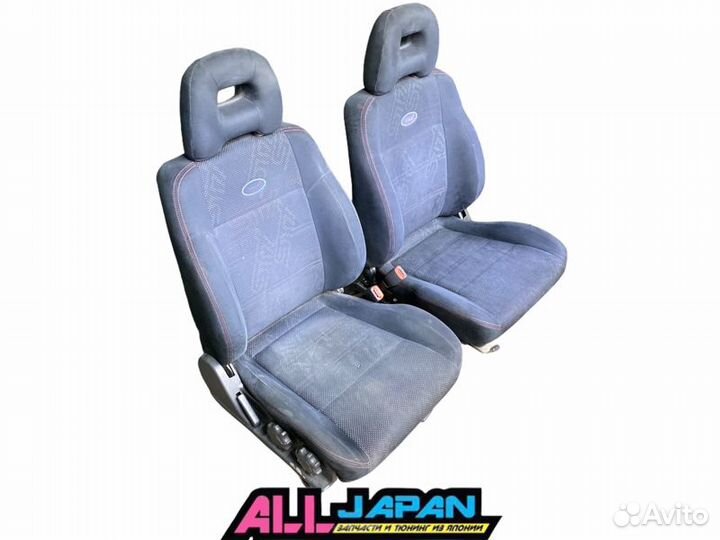 Сиденье переднее Subaru Forester SF5 EJ205 2001