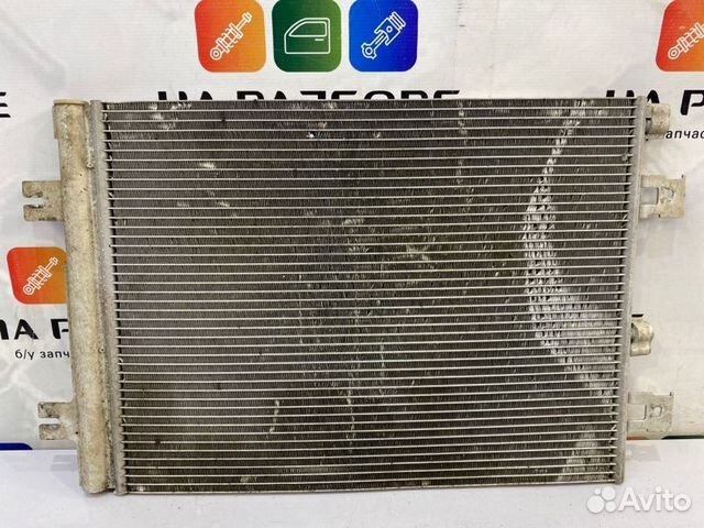 Радиатор кондиционера Renault Duster HSM F4R 2012