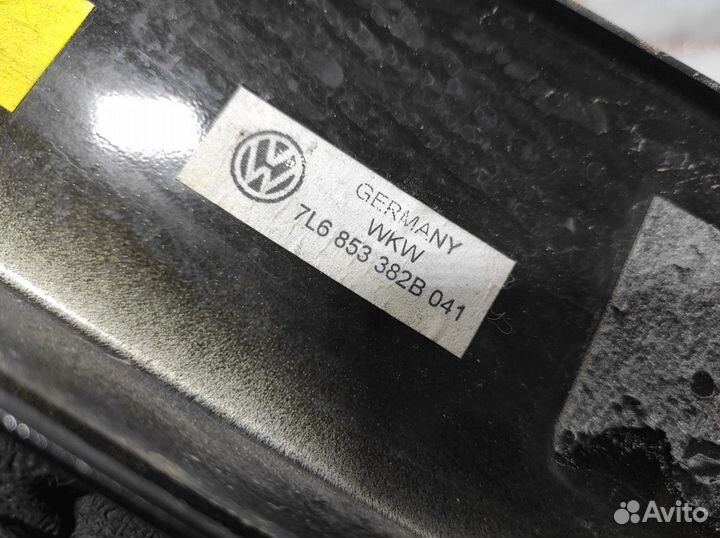 Накладка стойки наружная задняя правая Volkswagen