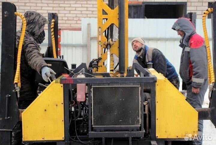 Монтаж свай и фундаментов