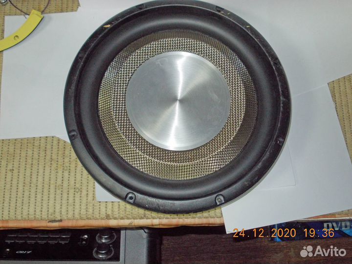 Сабвуфер 12'' толщиной всего 8см Great Electronics