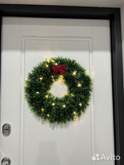 Новогодний венок на дверь