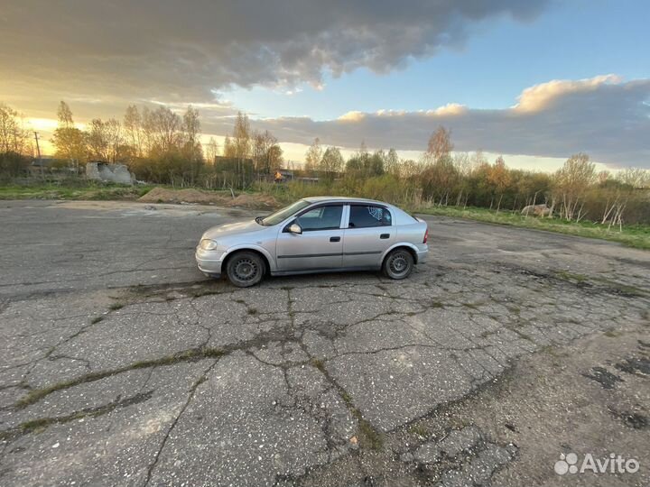 Opel Astra 1.6 МТ, 1999, 200 000 км