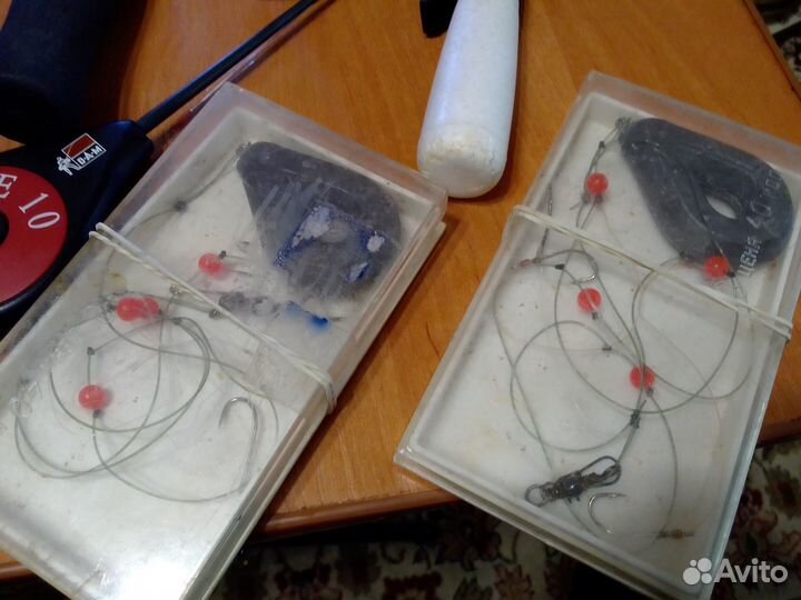 Удочки и принадлежности для зимней рыбалки б/у