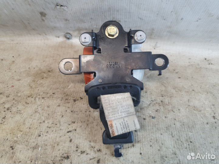 Ремень безопасности передний правый Nissan Murano