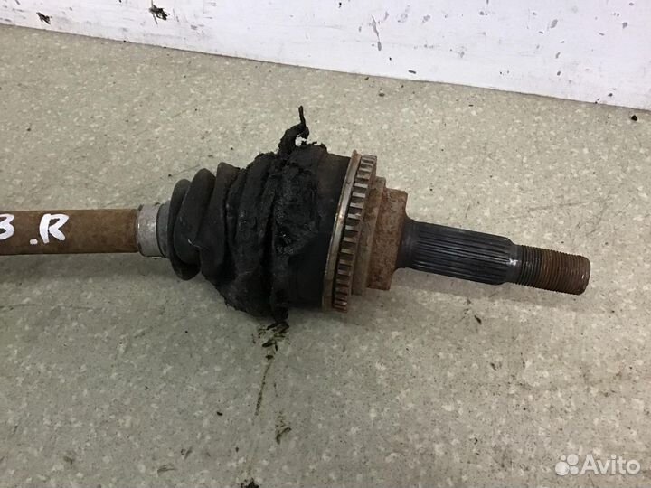 Полуось задняя правая Toyota Highlander II 2007-20