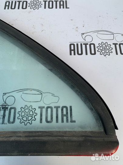 Стекло двери переднее правое Chevrolet Spark