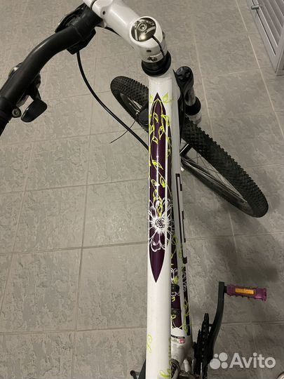 Велосипед GT Laguna 27,5