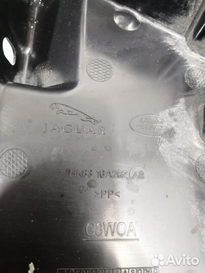 Пыльник двигателя правый Jaguar F-Pace 2020